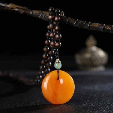 Vòng cổ choker vintage dân tộc nữ - dây xích sáp ong, thả hạt dài, phù hợp áo len, giá ưu đãi 38.5k