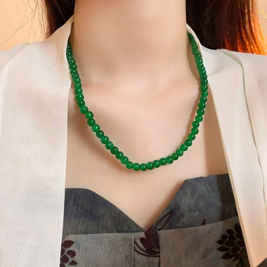 Vòng cổ hạt ngọc lục bảo thời trang sang trọng - Giá bán buôn 89.562 VND