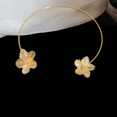 Vòng Cổ Hoa Kim Loại Kiểu Mở Thanh Sang Trọng - Dây Chuyền Độc Đáo, Phụ Kiện Nữ Cao Cấp Giá Ưu Đãi 46.060₫