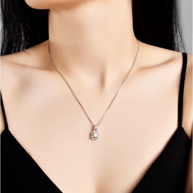Vòng cổ Moissanite 925 Silver - Dây chuyền kim cương giả, chỉ 437.800₫ 3 Vòng cổ Moissanite 925 Silver - Dây chuyền kim cương giả, chỉ 437.800₫ 3