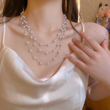 Vòng cổ ngọc trai nhiều lớp kiểu Pháp thanh lịch, phù hợp áo len, giá ưu đãi 37.620₫