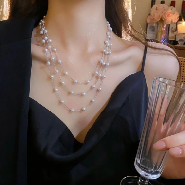 Vòng cổ ngọc trai nhiều lớp kiểu Pháp thanh lịch, phù hợp áo len, giá ưu đãi 37.620₫
