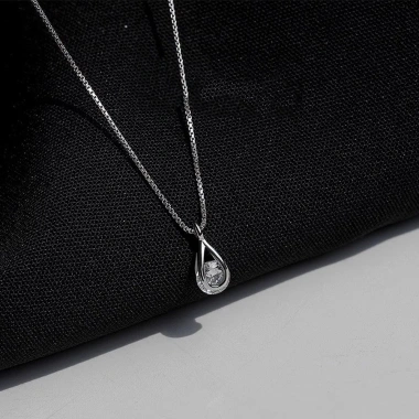 Vòng cổ thả nước nữ - Chuỗi xương đòn thời trang, phụ kiện & quà tặng 40.700₫ 7 Vòng cổ thả nước nữ - Chuỗi xương đòn thời trang, phụ kiện & quà tặng 40.700₫ 7