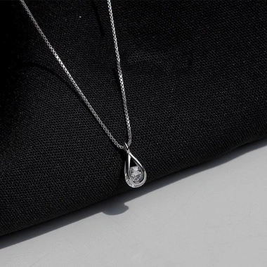Vòng cổ thả nước nữ - Chuỗi xương đòn thời trang, phụ kiện & quà tặng 40.700₫