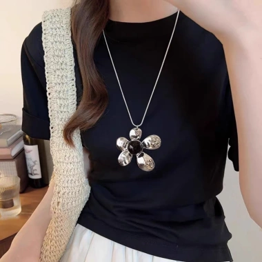 Vòng cổ tua rua cổ điển dài - Giá ưu đãi 67.000đ, giao hàng nhanh địa phương