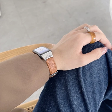 Vòng đeo tay da thay thế cho Huawei Band 10-6, Honor Band 10-6 - Giá ưu đãi 167.200 VND 3 Vòng đeo tay da thay thế cho Huawei Band 10-6, Honor Band 10-6 - Giá ưu đãi 167.200 VND 3