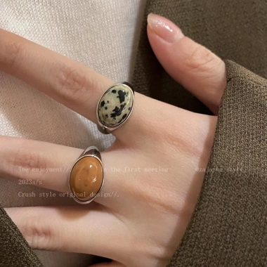 Vòng ngọc bích hình bầu dục thiết kế sáng tạo, dễ kết hợp - Trang sức nữ, quà tặng sang trọng, giảm giá 67.210 VND