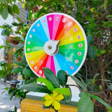 Vòng Quay May Mắn 24 ô viền trắng - Kích thước 25x35cm - Giá ưu đãi 119.000₫