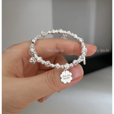 Vòng tay Bạc khắc tên và ngày sinh nhật cho bé gái 2-8 tuổi - Quà sang trọng Lắc Cỏ 4 lá VT050