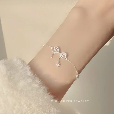 Vòng tay bạc Miuu Silver lắc tay nữ Amelia - Giá chỉ 500.000, giảm mạnh 4