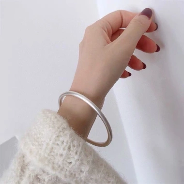 Vòng tay bạc nguyên chất S9.999 - Cổ vòng cổ đại phong cách học sinh, giảm giá 19% chỉ 90.255₫, bảo hành 12 tháng 8 Vòng tay bạc nguyên chất S9.999 - Cổ vòng cổ đại phong cách học sinh, giảm giá 19% chỉ 90.255₫, bảo hành 12 tháng 8