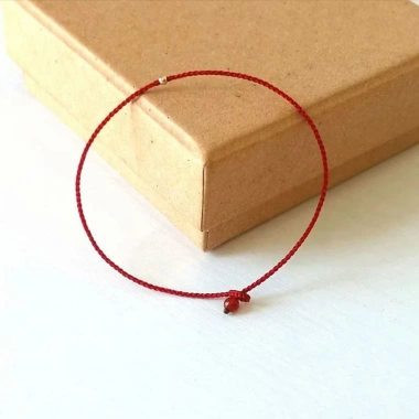 Vòng tay chỉ đỏ đậm nam nữ Đan sợi mảnh siêu đẹp size cổ tay giá ưu đãi 70.000₫ 3