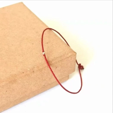 Vòng tay chỉ đỏ đậm nam nữ Đan sợi mảnh siêu đẹp size cổ tay giá ưu đãi 70.000₫ 4