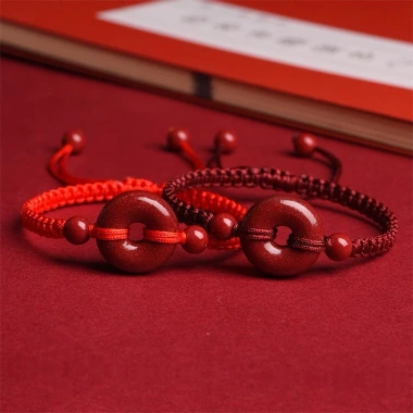 Vòng Tay Chỉ Đỏ Đồng Điếu Chu Sa Thiên An - Giá 99.000, phong cách trẻ trung