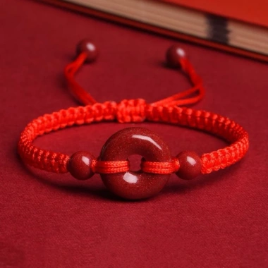 Vòng Tay Chỉ Đỏ Đồng Điếu Chu Sa Thiên An - Giá 99.000, phong cách trẻ trung