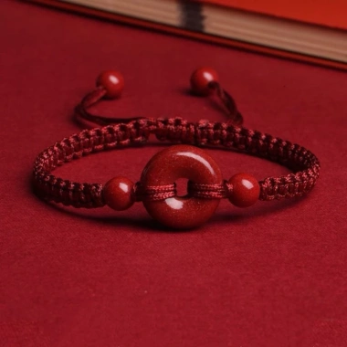 Vòng Tay Chỉ Đỏ Đồng Điếu Chu Sa Thiên An - Giá 99.000, phong cách trẻ trung