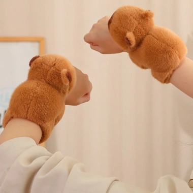 Vòng Tay Cổ Tròn Capybara cho Bé Gái - Đồ Chơi Búp Bê Sang Trọng, Giá 75.680₫
