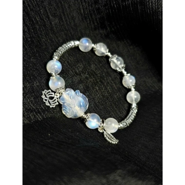Vòng Tay Đá Hồ Ly Moon Charm Phước Tâm - Đá phong thủy, năng lượng tích cực, tài lộc, may mắn, giảm 20%