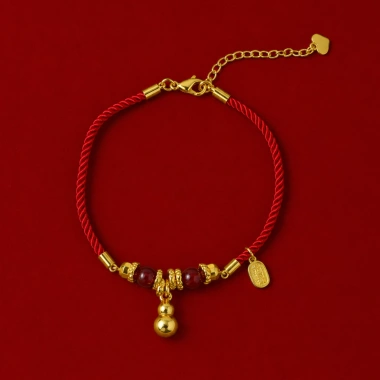 Vòng Tay Dây Đỏ May Mắn – Charm Nhỏ Thanh Lịch, Thiết Kế Tinh Tế, Giá 108.000đ