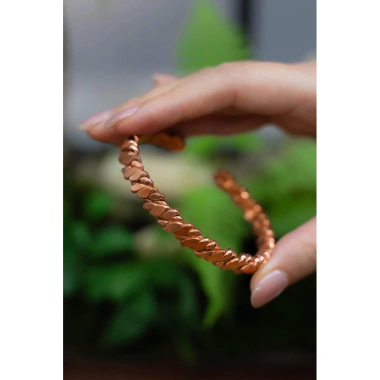 Vòng Tay Đồng Đỏ Nguyên Chất Căng Bằng Năng Lượng – Theo Dõi Sức Khỏe, Giá 320.000đ – Vòng Đồng Thầy Hà Trịnh 4