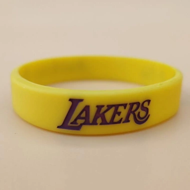 Vòng tay Lakers Anthony Davis - Dây đeo cổ tay fan bóng rổ, chỉ 26.400₫ 6 Vòng tay Lakers Anthony Davis - Dây đeo cổ tay fan bóng rổ, chỉ 26.400₫ 6