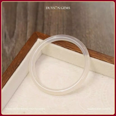 Vòng tay mã não trắng tự nhiên Bạch Nguyệt Quang phong thủy khởi quang Duyson Gems - Giá 592k 5