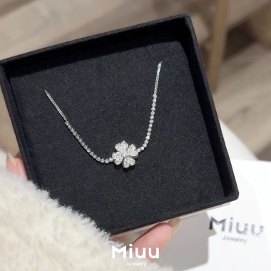 Vòng tay nữ cỏ 4 lá xoay chong chóng Miuu Jewelry - Dây rút FSC 01, giảm giá 260.000₫