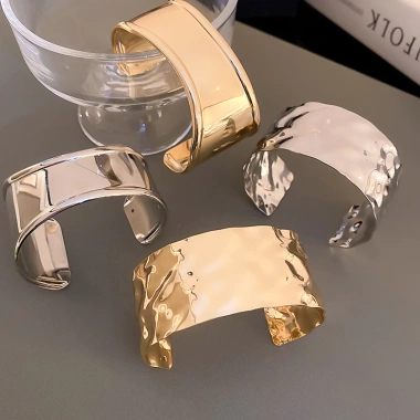 Vòng tay phong cách Châu Âu và Châu Mỹ nữ - Trang sức tay tinh tế thời trang 42.900₫
