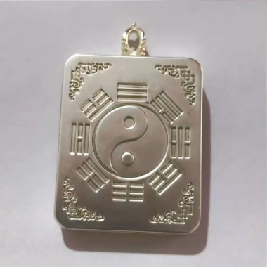 Vòng Tay Tangka Tây Tạng Retro - Vỏ Gawu, Mạ Vàng, Mạ Bạc, Hộp Mặt, Dây Chuyền Hợp Kim Vàng - Giá chỉ 94.600 VND 10 Vòng Tay Tangka Tây Tạng Retro - Vỏ Gawu, Mạ Vàng, Mạ Bạc, Hộp Mặt, Dây Chuyền Hợp Kim Vàng - Giá chỉ 94.600 VND 10
