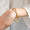 Vòng tay titan không gỉ mạ vàng 18k, thiết kế trơn bóng thanh lịch cho nữ - Giá 99.000đ 7