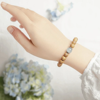 Vòng tay trầm hương nữ đá mã đỏ mệnh hỏa charm bạc 925 phong thủy Udumbara 238.000₫ 4