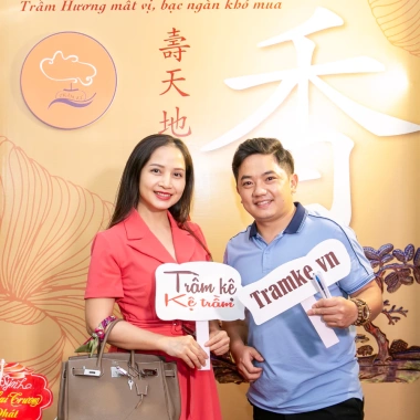 Vòng Tay Trầm Hương Nữ Đồng Điếu Cỏ 4 Lá - Mang Bình An, May Mắn, Tài Lộc - Giá 129.000₫
