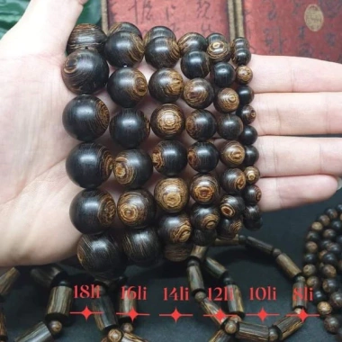 Vòng tay trầm hương phong thủy nam nữ - Đơn sánh chìm, may mắn tài lộc, giá ưu đãi 490.000đ
