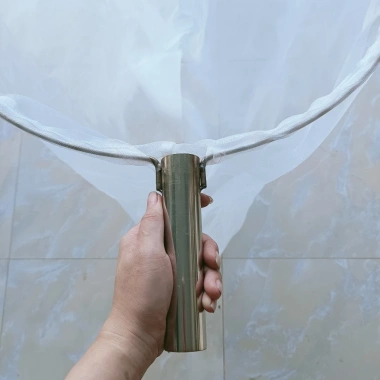 Vợt Cào Cào Loại To Đường Kính 60cm - Dễ Dàng Cho Chim Ăn, Giá Chỉ 95.000₫