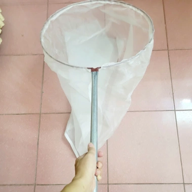 Vợt cào châu chấu cán dài 50cm, độ bền cao, giá ưu đãi 129k
