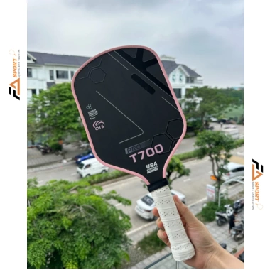 Vợt Pickleball Carbon T700 Pro QIS - Siêu Nhám, Độ Bền Cao, Chống Trượt, Chuẩn Thi Đấu 9 Vợt Pickleball Carbon T700 Pro QIS - Siêu Nhám, Độ Bền Cao, Chống Trượt, Chuẩn Thi Đấu 9