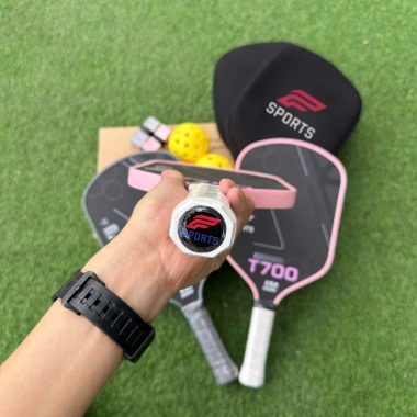 Vợt Pickleball F-Sports T700 Pro Carbon Nhám Cao Cấp – Kiểm Soát Tối Đa, Màu Hồng Xám, Giá 495k