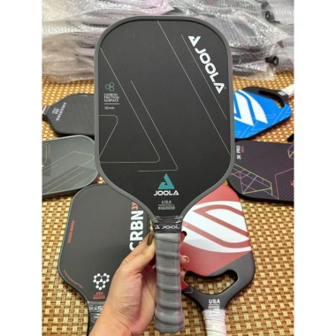 Vợt Pickleball Joola Ben Johns Hyperion CFS 16mm Full Carbon Mặt Nhám – Giá ưu đãi 1.159.000 VND 8 Vợt Pickleball Joola Ben Johns Hyperion CFS 16mm Full Carbon Mặt Nhám – Giá ưu đãi 1.159.000 VND 8