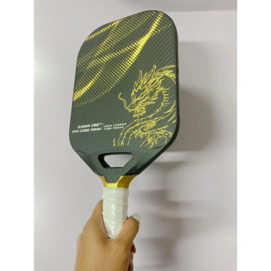 Vợt Pickleball Jusain Rồng Vàng Full Carbon T700 Siêu Nhẹ Mẫu 2.024 Giá 800.000₫