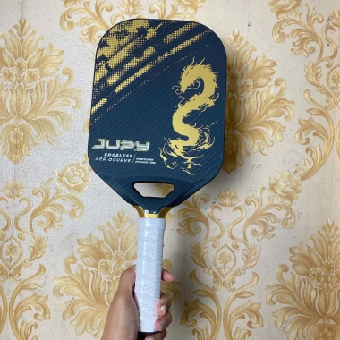 Vợt Pickleball Jusain Rồng Vàng Full Carbon T700 Siêu Nhẹ Mẫu 2.024 Giá 800.000₫