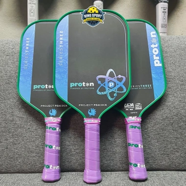 Vợt Pickleball Proton Series 3 Fla.mingo Carbon Nhám: Kiểm Soát Bóng, 2 Màu Dành Cho Newbie, Giá 399.000₫