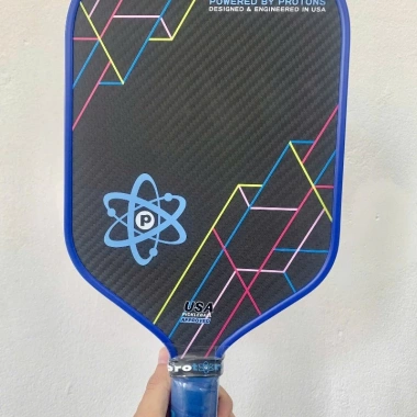 Vợt Pickleball PROTONS Carbon Fiber Cao Cấp: Phản Lực Mạnh, Tốc Độ Vượt Trội, Chính Xác, Giá 435.000đ