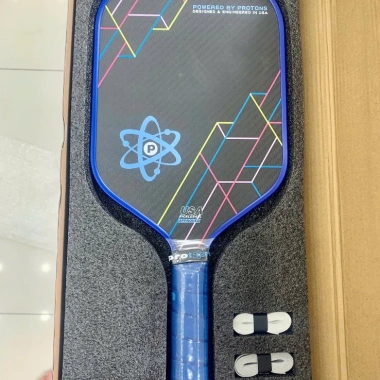Vợt Pickleball PROTONS Carbon Fiber Cao Cấp: Phản Lực Mạnh, Tốc Độ Vượt Trội, Chính Xác, Giá 435.000đ