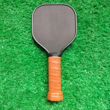 Vợt Pickleball SWEETJOHN Carbon Nhẹ Bề Mặt Mờ Điểm Ngọt Lớn Tay Cầm Dài Anti‑Slip
