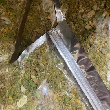 Vụn ruốc mix đồ sấy gà, gan, trứng, tôm, cá hồi - Thức ăn cho chó, mèo, hamster, giảm còn 43.000₫ 3
