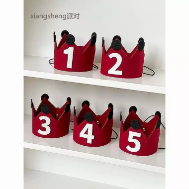 Vương Miện Đỏ Sinh Nhật Mũ Nỉ Trẻ Em 1 Tuổi - Phong Cách Độc Đáo Cho Bé Trai và Bé Gái