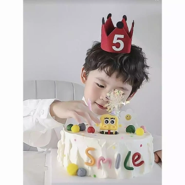 Vương Miện Đỏ Sinh Nhật Mũ Nỉ Trẻ Em 1 Tuổi - Phong Cách Độc Đáo Cho Bé Trai và Bé Gái 3