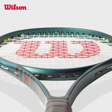 Wilson Blade 100UL V9 - Vợt Tennis Chưa Căng Dây, Công Nghệ Cảm Ứng Siêu Nhẹ, Giá 5.9 Triệu 3 Wilson Blade 100UL V9 - Vợt Tennis Chưa Căng Dây, Công Nghệ Cảm Ứng Siêu Nhẹ, Giá 5.9 Triệu 3