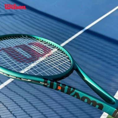 Wilson Blade 100UL V9 - Vợt Tennis Chưa Căng Dây, Công Nghệ Cảm Ứng Siêu Nhẹ, Giá 5.9 Triệu