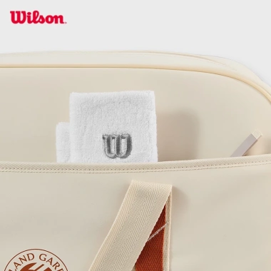 Wilson Roland Garros 2.025 Small Duffel Cream Túi Đựng Tennis Giá 2.689.000₫ 6 Wilson Roland Garros 2.025 Small Duffel Cream Túi Đựng Tennis Giá 2.689.000₫ 6